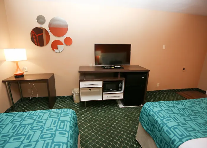 Hotel 6 Az 3*