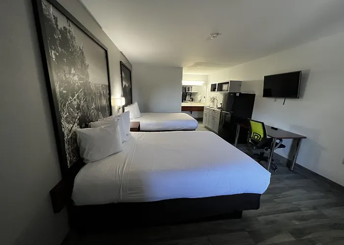 6 Az Hotel Flagstaff
