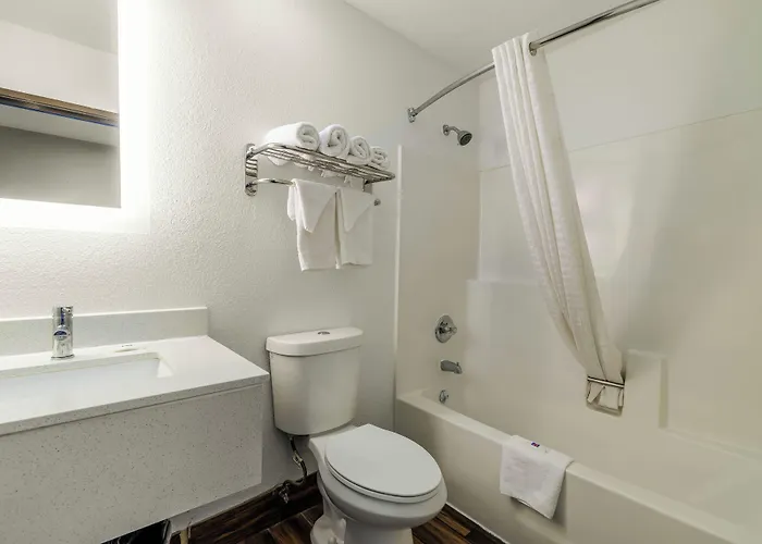 Hotel 6 Az